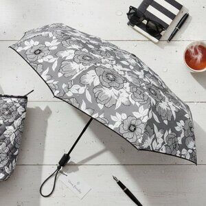 Vera Bradley Moon Shadow Meadow Pattern Umbrella NWT
